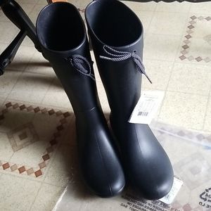 Crocs rain boot